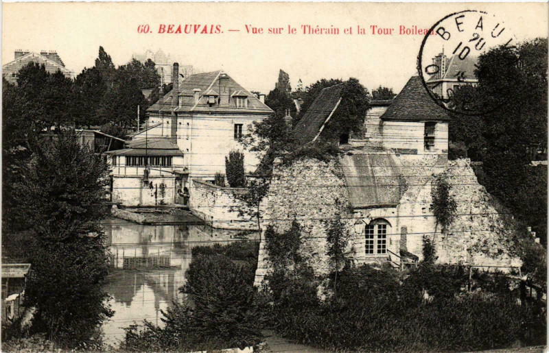 Carte postale ancienne Beauvais- Vue sur le Therain et la Tour Boileau France à Beauvais