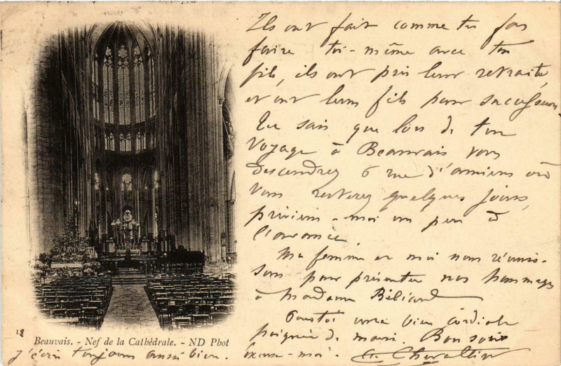 Carte postale ancienne Beauvais- Nef de la Cathedrale France à Beauvais