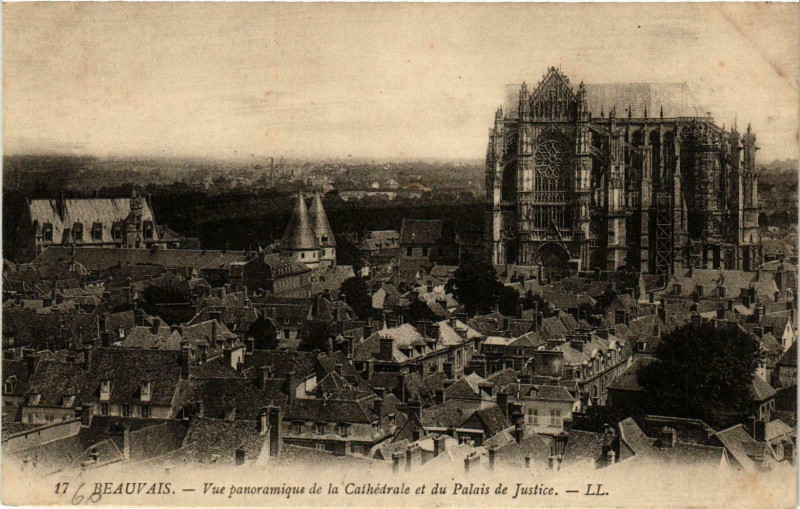 Carte postale ancienne Beauvais- vue panoramique de la Cathedrale France à Beauvais