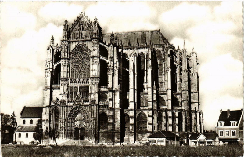 Carte postale ancienne Beauvais- Cathedrale France à Beauvais