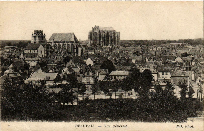 Carte postale ancienne Beauvais- vue generale France à Beauvais