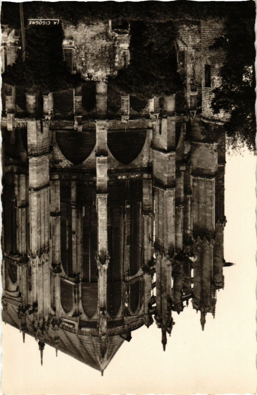 Carte postale ancienne Beauvais- Abside de la Cathedrale Saint Pierre France à Beauvais