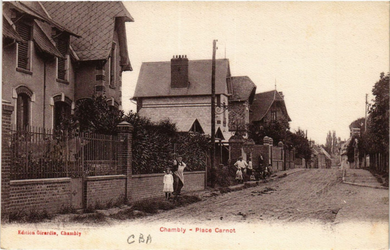 Carte postale ancienne Chambly-Place Carnot à Chambly