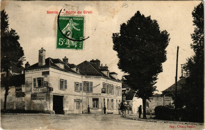 Carte postale ancienne Senlis-Porte de Creil à Creil