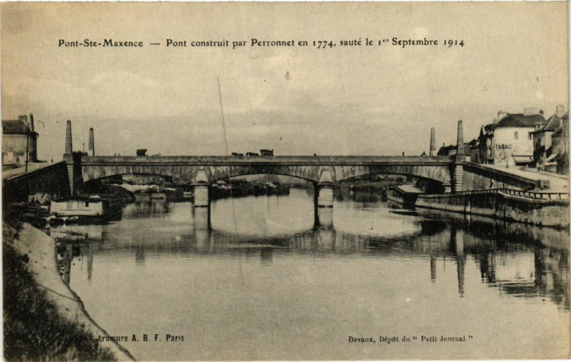 Carte postale ancienne Pont Sainte-Maxence-Pont construit par Perronnet à Pont-Sainte-Maxence