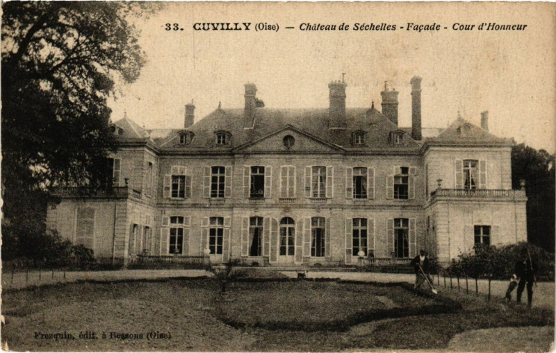 Carte postale ancienne Cuvilly-Chateau de Sechelles Facade-Cour d'Honneur à Cuvilly