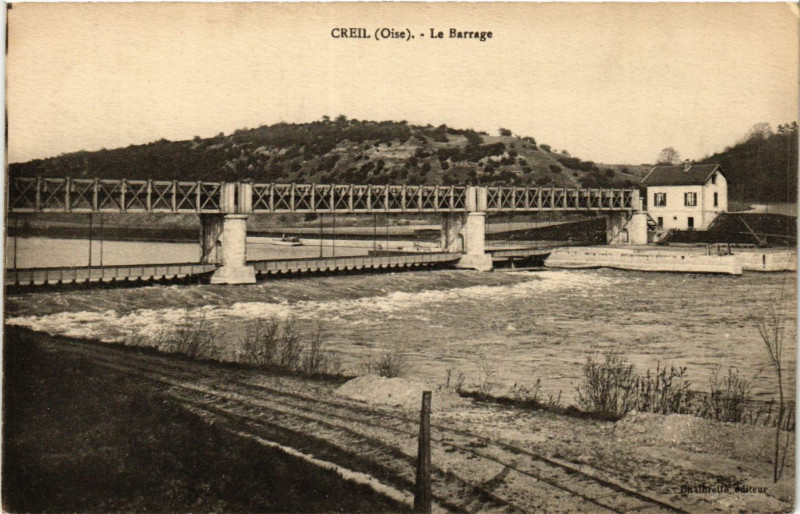 Carte postale ancienne Creil-Le Barrage à Creil