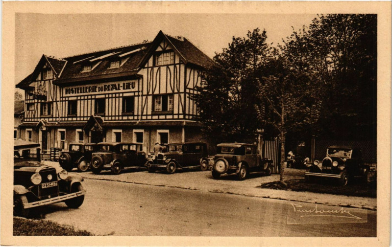 Carte postale ancienne Compiegne-Hostellerie du ROYal Lieu à Compiègne