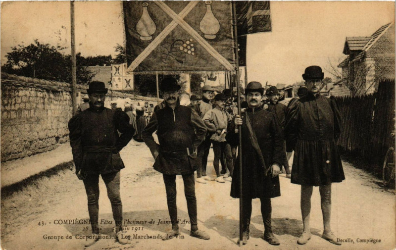 Carte postale ancienne Compiegne-Fetes en l'honneur de Jeanne d'Arc à Compiègne