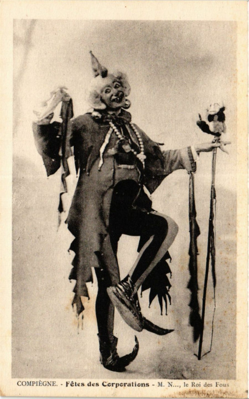 Carte postale ancienne Compiegne-Fetes des Corporations à Compiègne