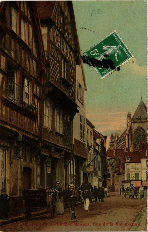 Carte postale ancienne Beauvais-Vieilles Maisons Rue de la Manufacture à Beauvais