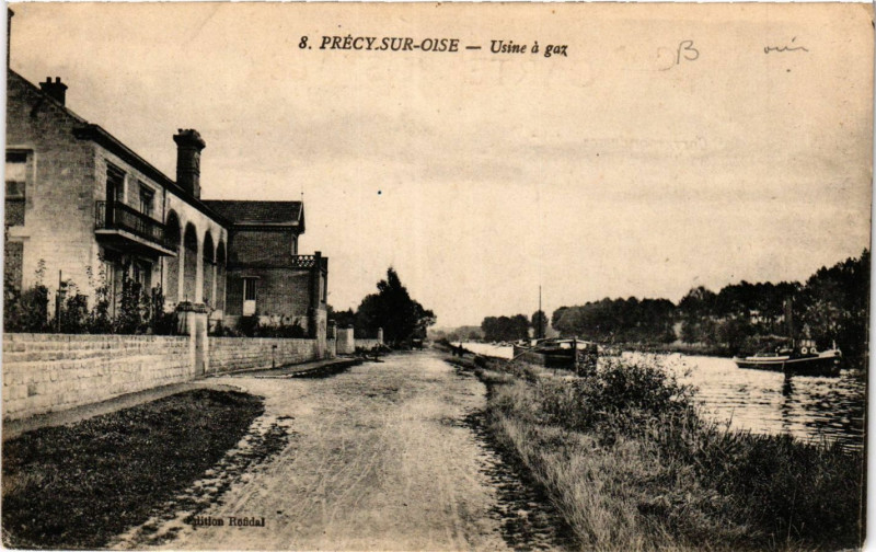 Carte postale ancienne Precy sur Oise-Usine a gaz à Précy-sur-Oise