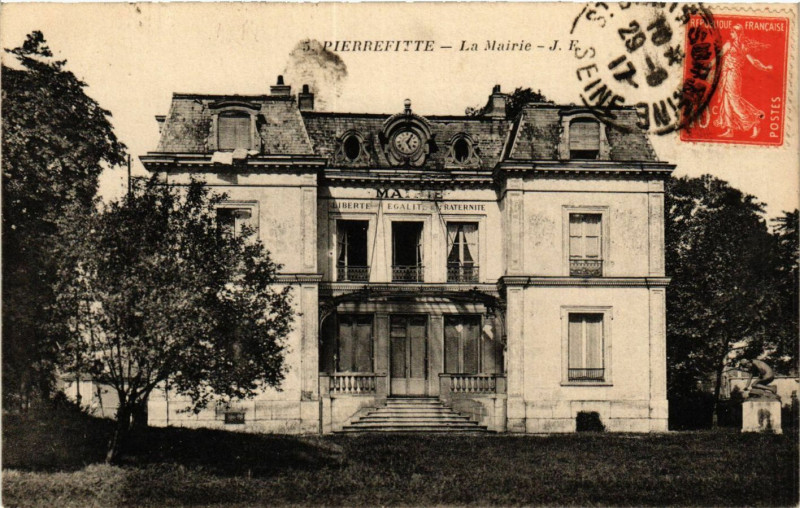 Carte postale ancienne Pierrefitte-La Mairie