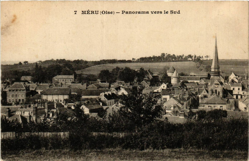 Carte postale ancienne Meru-Panorama vers le Sud à Méru