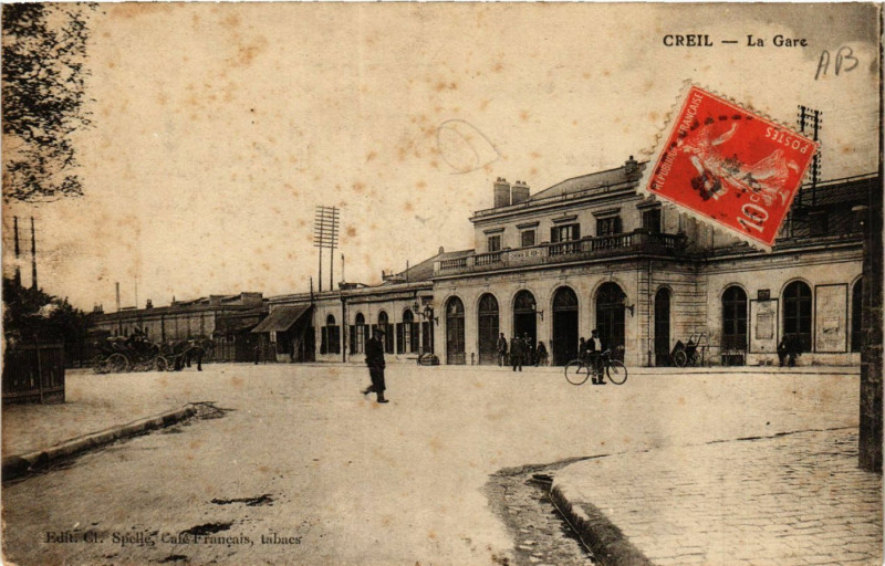Carte postale ancienne Creil-La Gare à Creil