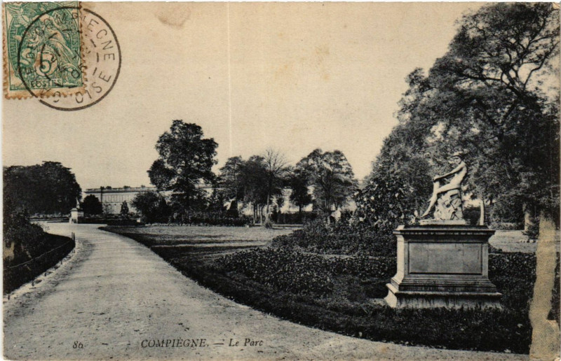 Carte postale ancienne Compiegne-Le Parc à Compiègne