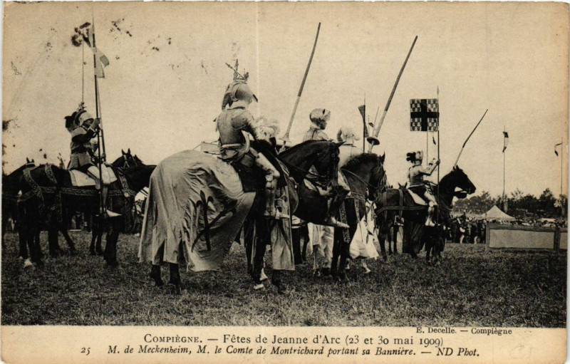 Carte postale ancienne Compiegne-Fetes de Jeanne d'Arc à Compiègne