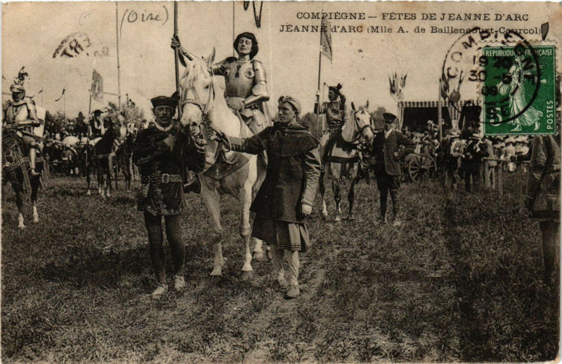 Carte postale ancienne Compiegne-Fetes de Jeanne d'Arc à Compiègne
