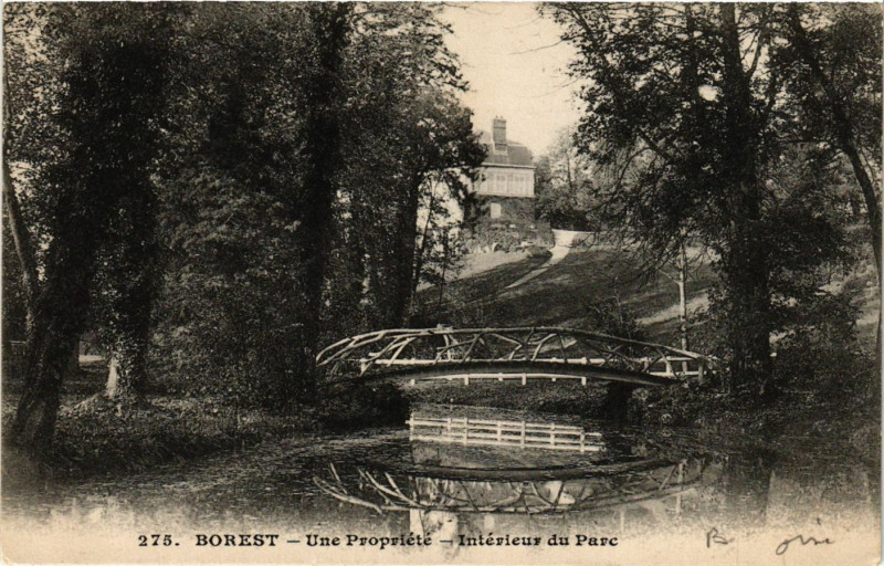 Carte postale ancienne Borest-Une Propriete Interieur du Parc à Borest
