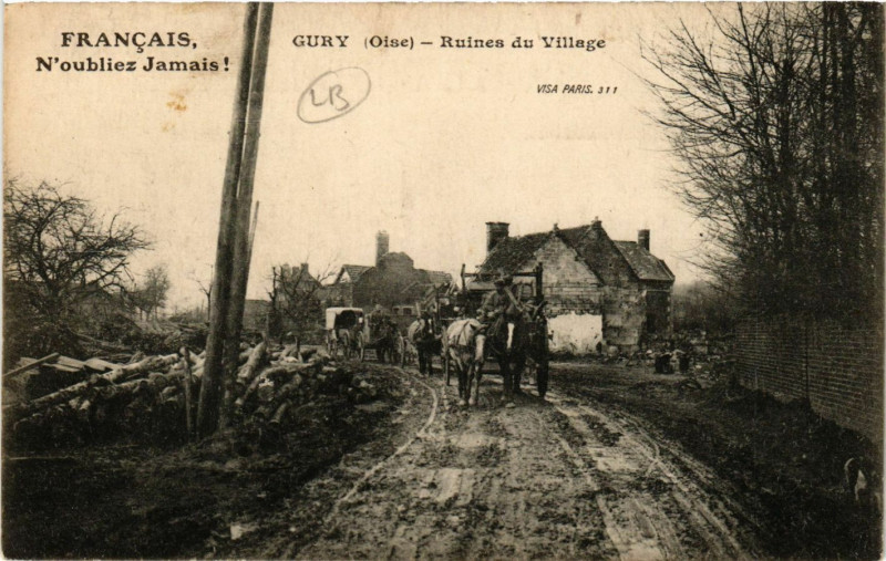 Carte postale ancienne Gury - Ruines du Village à Gury