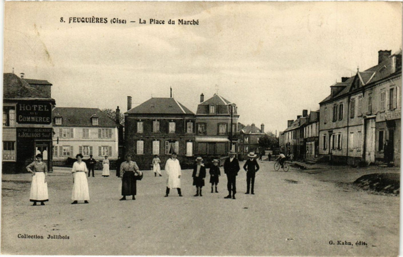 Carte postale ancienne Fequieres - La Place du Marche