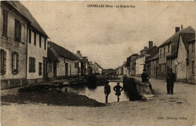 Carte postale ancienne Cormeilles - La Grande Rue à Cormeilles