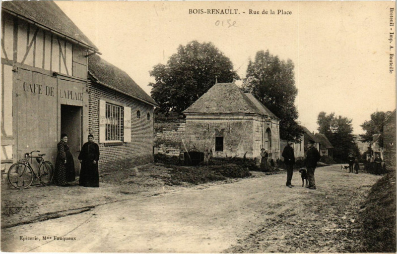 Carte postale ancienne Bois-Renault - Rue de la Place