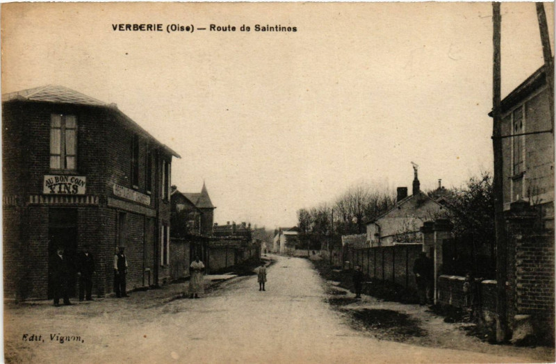 Carte postale ancienne Verberie - Route de Stines à Verberie