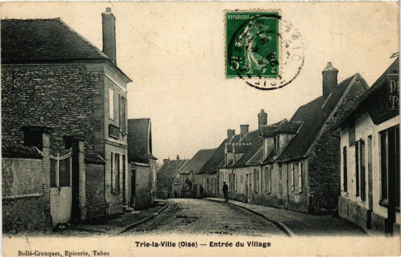 Carte postale ancienne Trie-la-Ville - Entrée du Village à Trie-la-Ville
