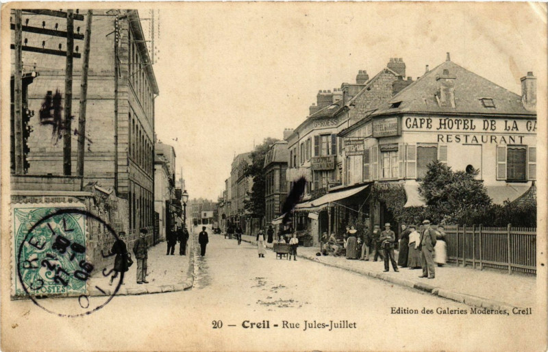 Carte postale ancienne Creil - Rue Jules-Juillet à Creil