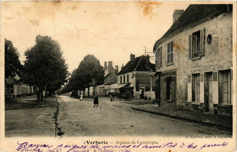 Carte postale ancienne Verberie Avenue de Compiegne à Verberie