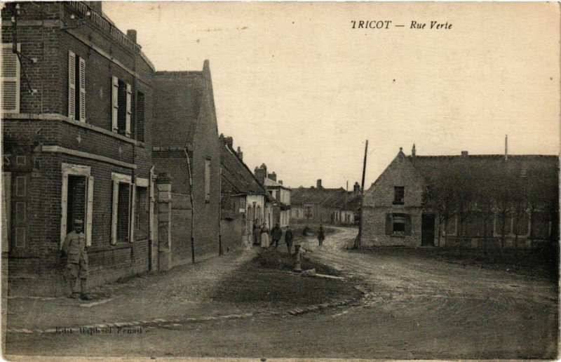 Carte postale ancienne Tricot Rue Verte à Tricot