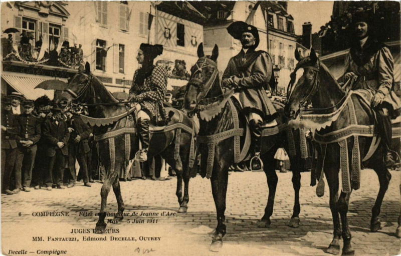 Carte postale ancienne Fetes de Jeanne d'Arc Compiegne Juges Diseurs à Compiègne