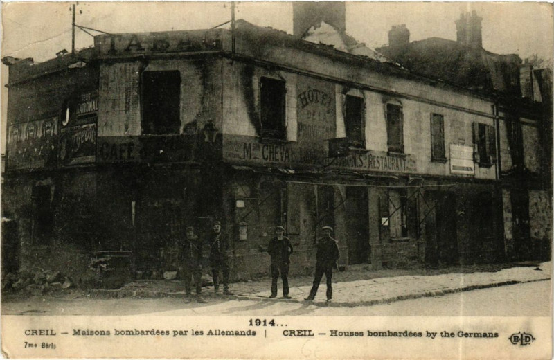 Carte postale ancienne Creil Maisons bombardées par les Allemands à Creil