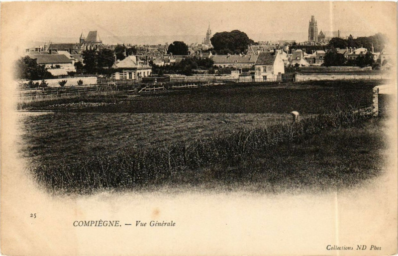 Carte postale ancienne Compiegne Vue générale à Compiègne