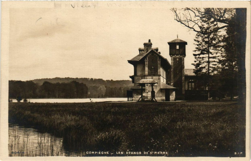 Carte postale ancienne Compiegne Les Etangs de Saint-Pierre à Compiègne
