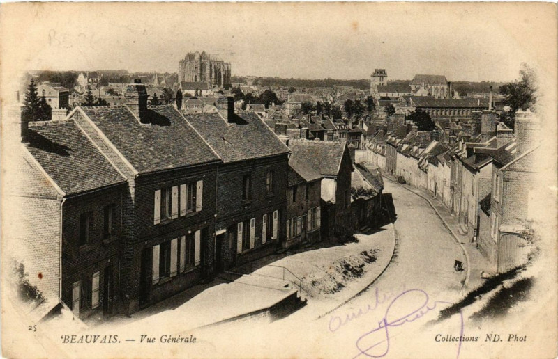 Carte postale ancienne Beauvais Vue générale à Beauvais