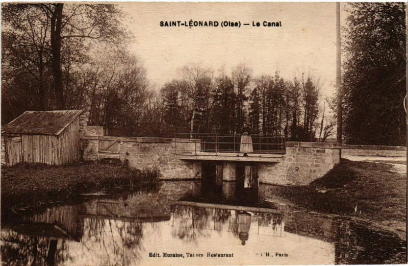 Carte postale ancienne Saint-Leonard Le Canal