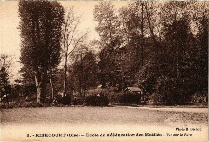 Carte postale ancienne Ribecourt Ecole de Réeducation des Mutiles