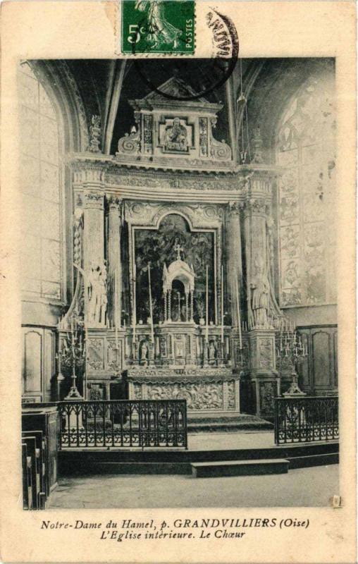 Carte postale ancienne N.-D. du Hamel Grandvilliers Eglise int. Le Choeur à Grandvilliers