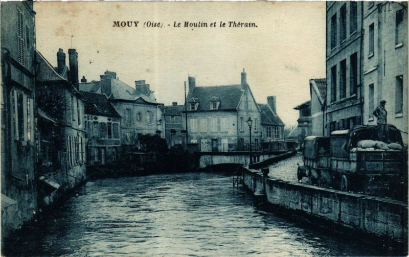 Carte postale ancienne Mouy Le Moulin et le Therain à Mouy
