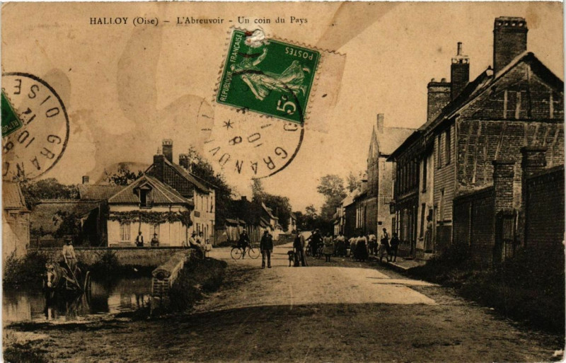 Carte postale ancienne Halloy L'Abreuvoir - Un coin du Pays à Halloy