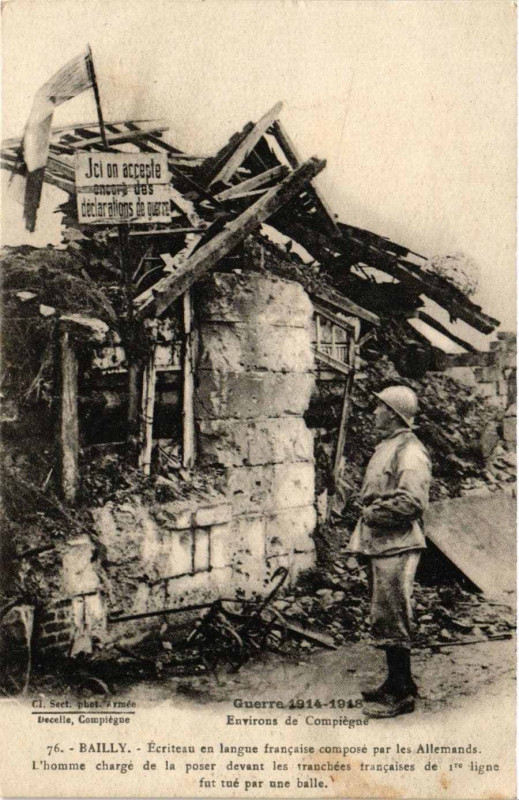 Carte postale ancienne Guerre 1914-18 Bailly Ecriteau en francaise à Bailly