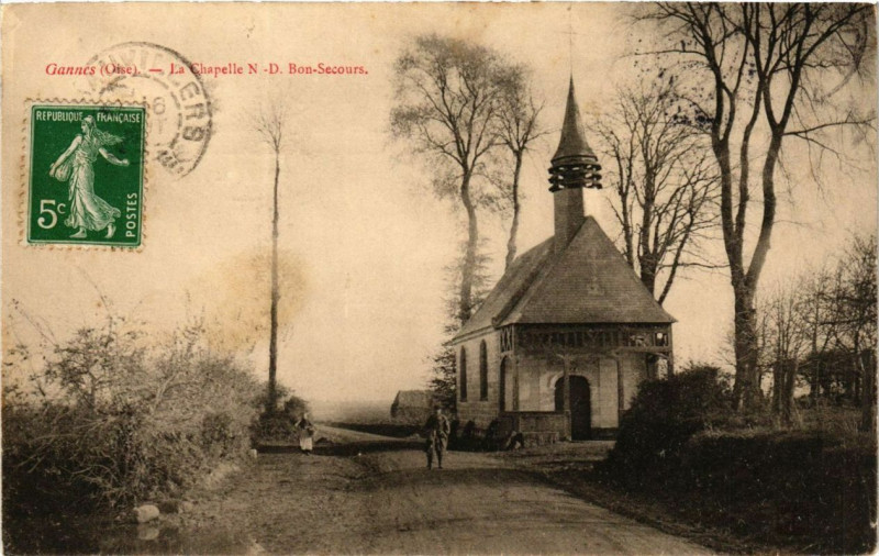 Carte postale ancienne Gannes La Chapelle N.D. Bon Secours à Gannes