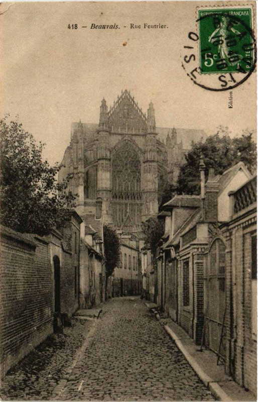 Carte postale ancienne Beauvais Rue Feutrier à Beauvais