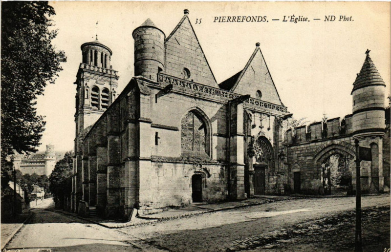 Carte postale ancienne Pierrefonds - L'Eglise à Pierrefonds