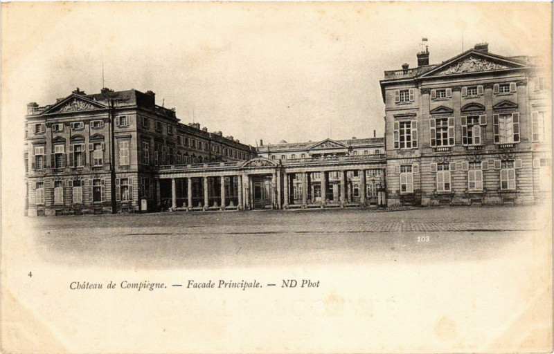 Carte postale ancienne Chateau de Compiegne - Facade Principale à Compiègne