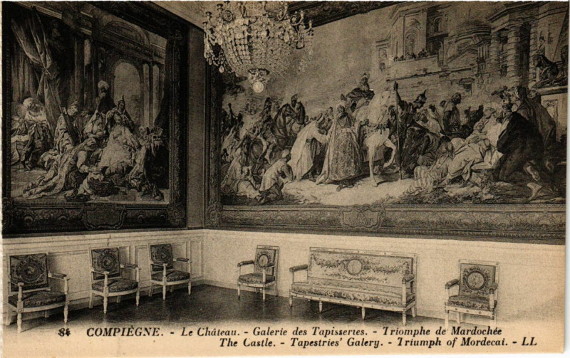 Carte postale ancienne Compiegne - Le Chateau - Galerie des Tapisseries - Triomphe de à Compiègne