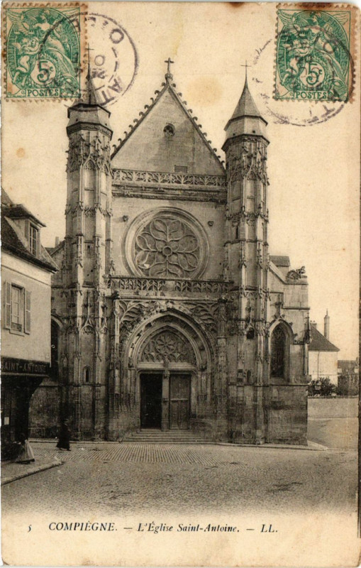 Carte postale ancienne Compiegne-L'Eglise Saint-Antoine à Compiègne