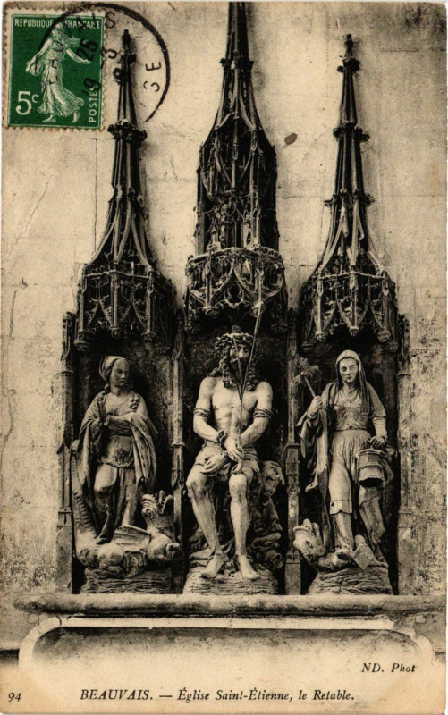 Carte postale ancienne Beauvais - Eglise Saint-Etienne le Retable à Beauvais
